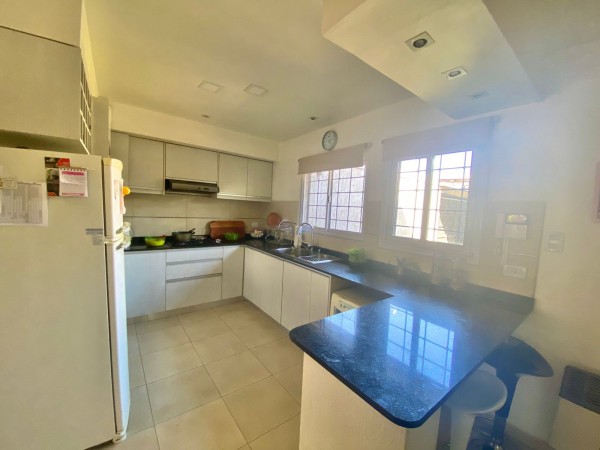 GREENWOOD INMOBILIARIA VENDE HERMOSO DUPLEX EN MAIPU