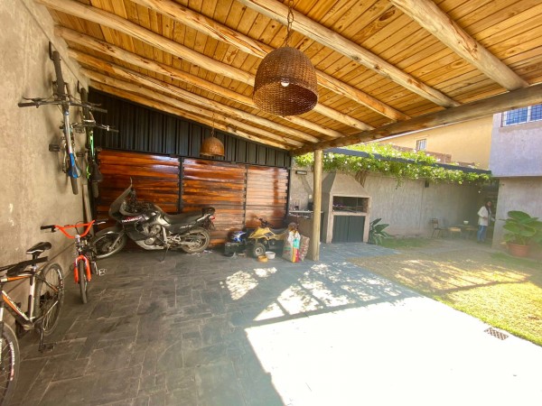 GREENWOOD INMOBILIARIA VENDE HERMOSO DUPLEX EN MAIPU