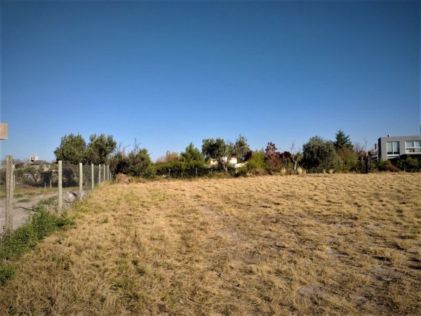GREENWOOD VENDE HERMOSO Y AMPLIO LOTE EN EL DESTACADO BARRIO PORTAL DE VISTALBA