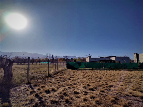 GREENWOOD VENDE HERMOSO Y AMPLIO LOTE EN EL DESTACADO BARRIO PORTAL DE VISTALBA