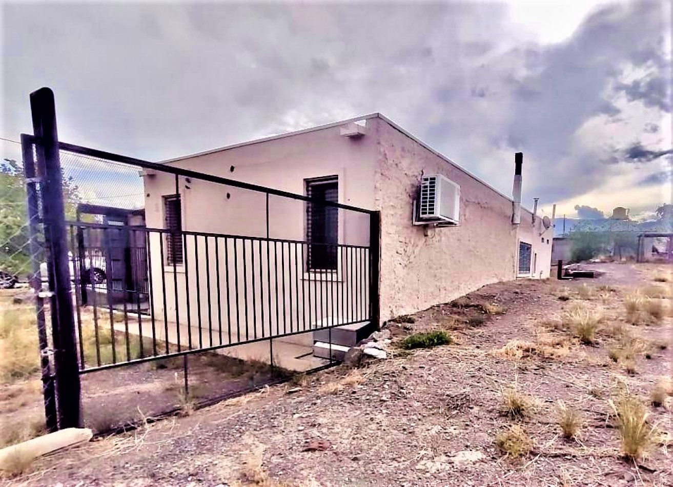 Greenwood vende casa en Barrio Privado Corredor del Oeste, El Challao