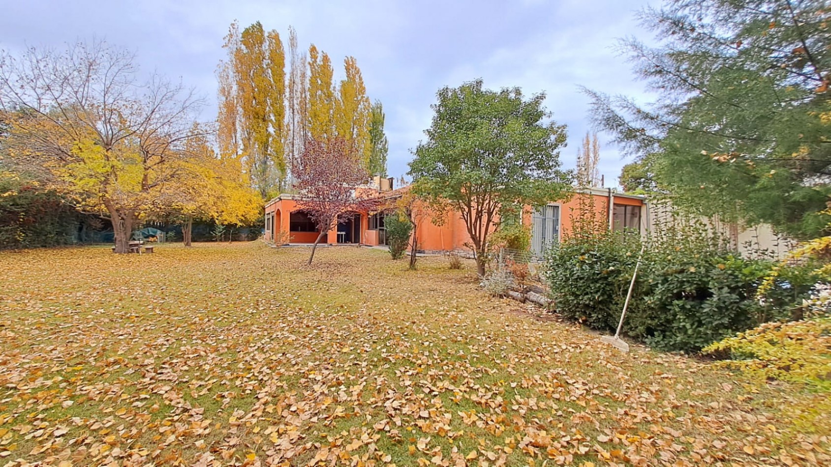 GREENWOOD VENDE BELLISIMA CASA EN EL BARRIO  ALTO CHACRAS  EN CHACRAS DE CORIA DE LUJAN DE CUYO.