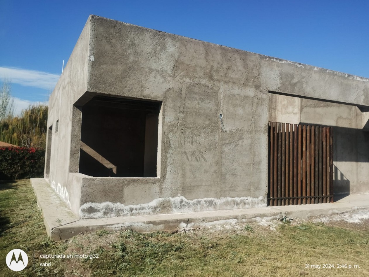 GREENWOOD VENDE CASA EN OBRA GRUESA EN EL BARRIO PRIVADO RANCHOS DE LA MERCED, LUNLUNTA, MAIPU.