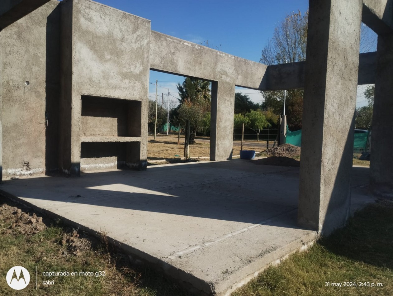 GREENWOOD VENDE CASA EN OBRA GRUESA EN EL BARRIO PRIVADO RANCHOS DE LA MERCED, LUNLUNTA, MAIPU.