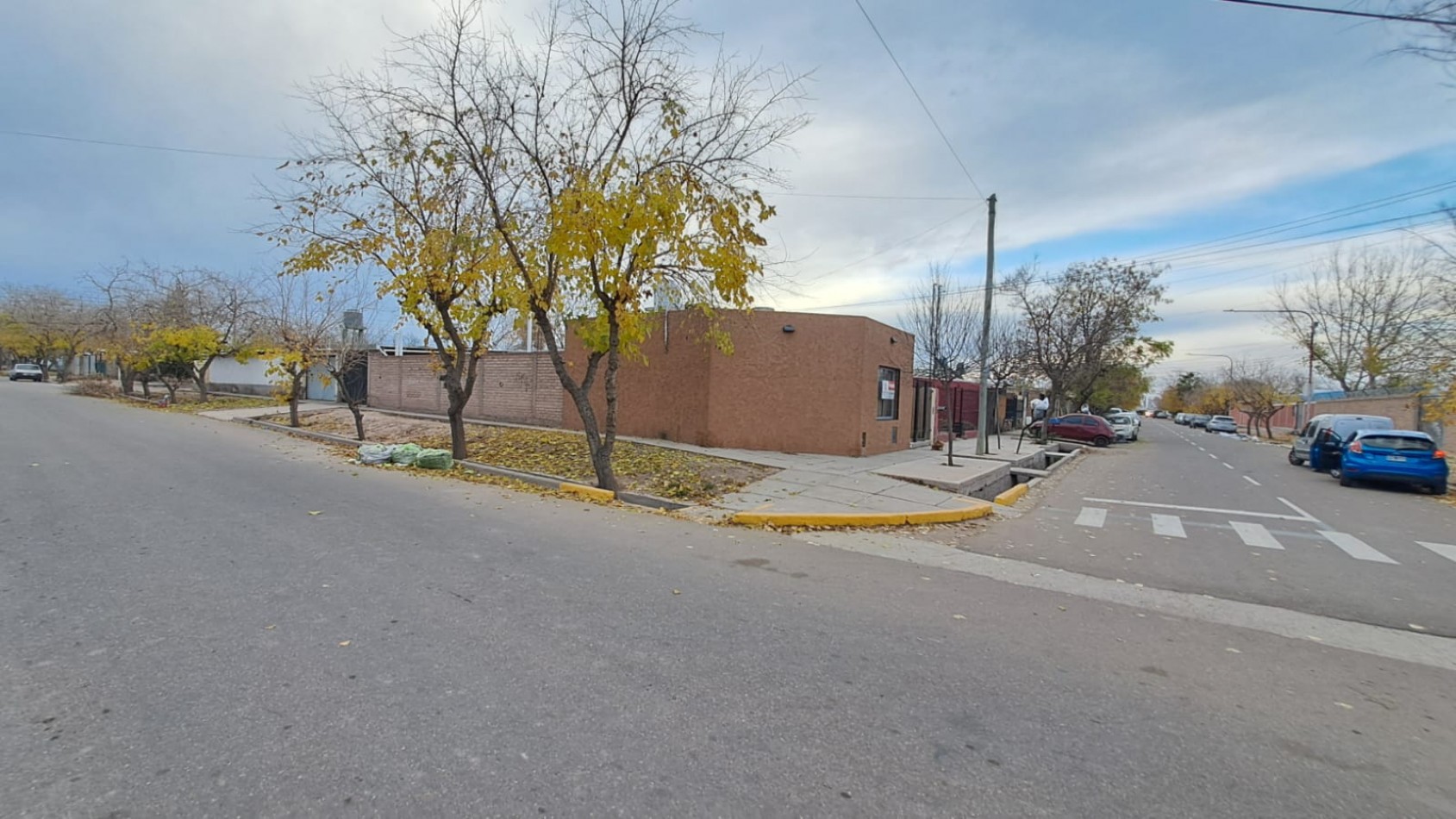 GREENWOOD VENDE CASA ESQUINERA EN PERDRIEL, LUJAN DE CUYO.