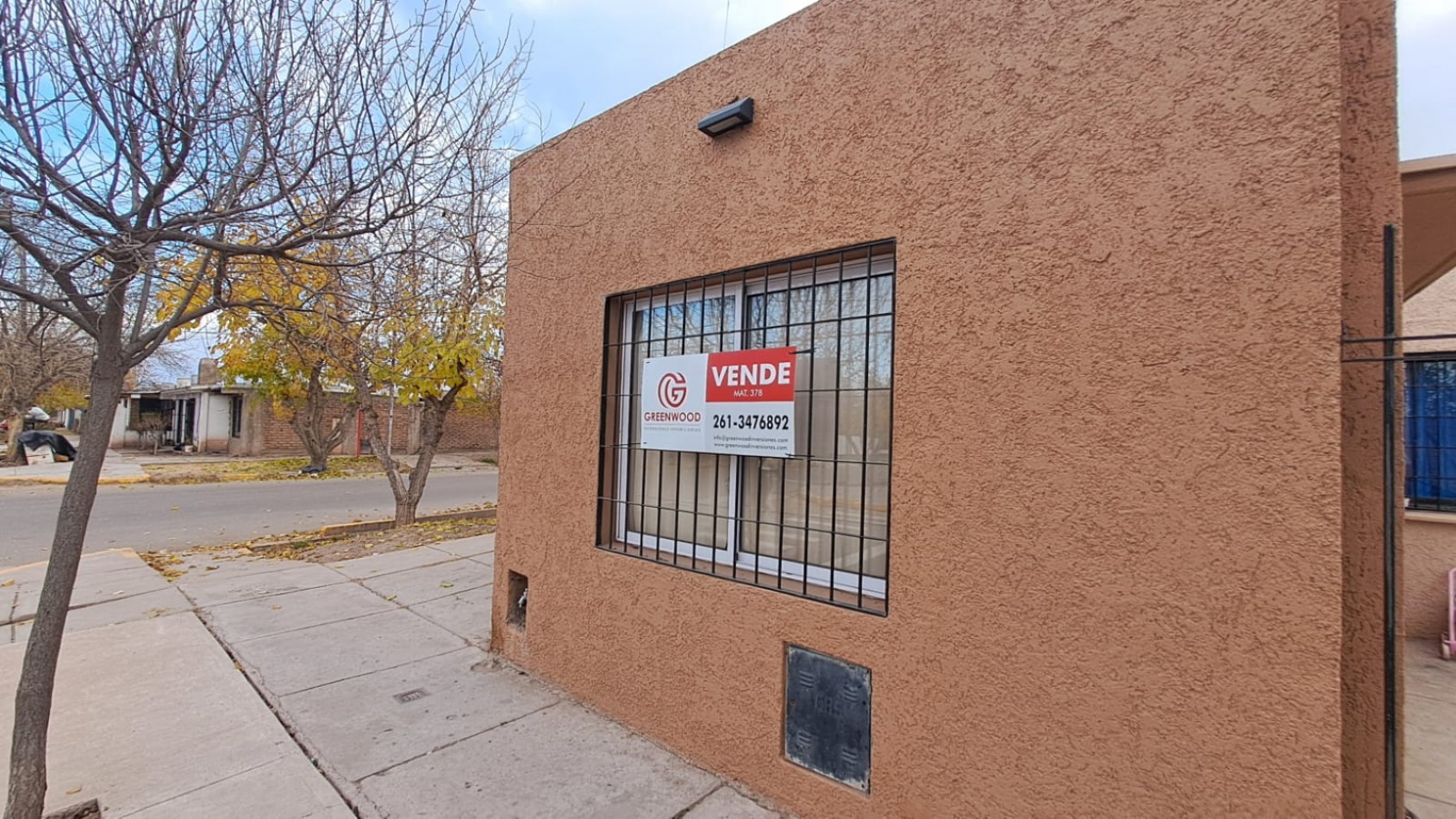 GREENWOOD VENDE CASA ESQUINERA EN PERDRIEL, LUJAN DE CUYO.