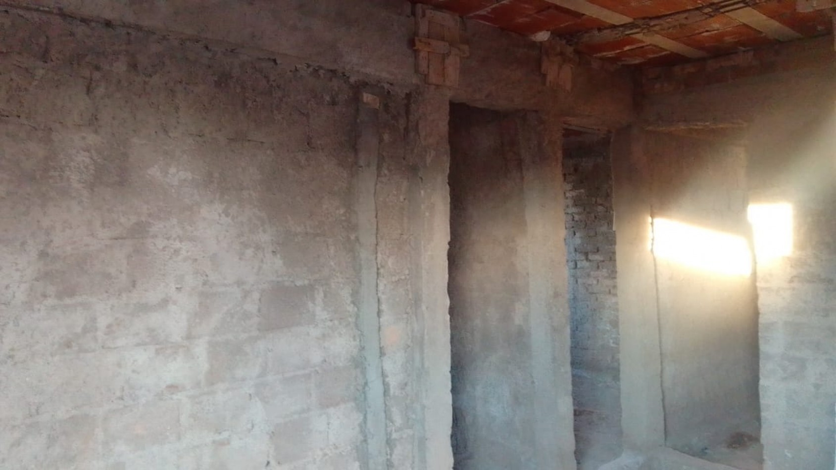 GREENWOOD INMOBILIARIA VENDE CASA EN CONSTRUCCION EN MAIPU