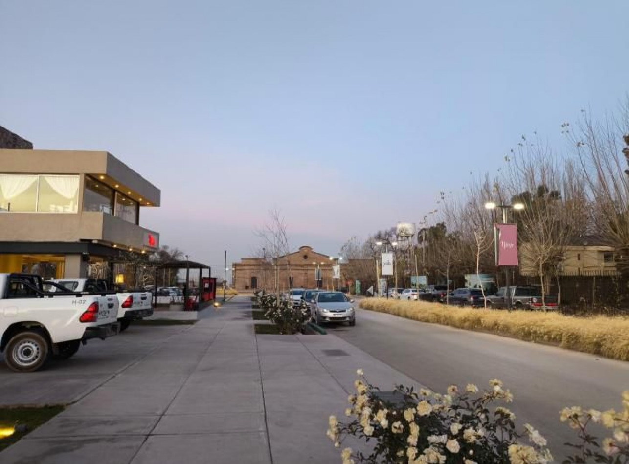 GREENWOOD INMOBILIARIA VENDE  HERMOSO LOTE EN TERRAZAS PARK VISTALBA