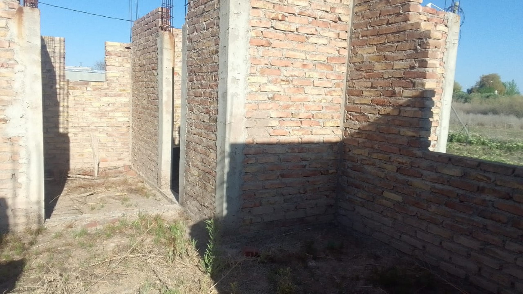 GREENWOOD INMOBILIARIA VENDE LOTE EN CONSTRUCCION 