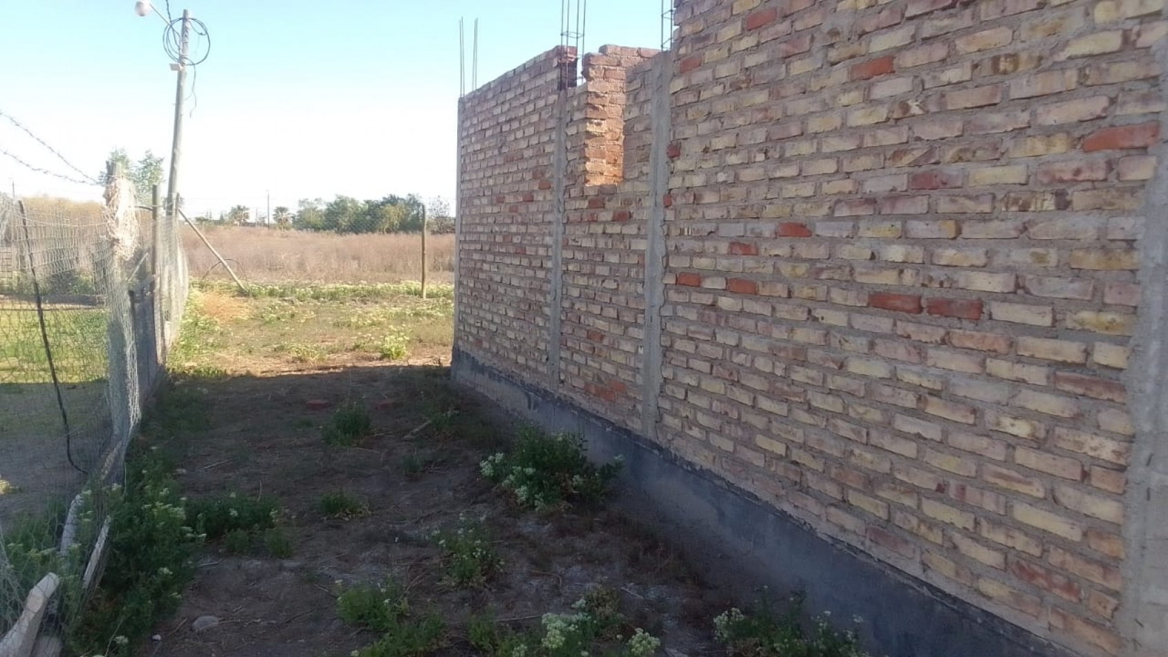 GREENWOOD INMOBILIARIA VENDE LOTE EN CONSTRUCCION 