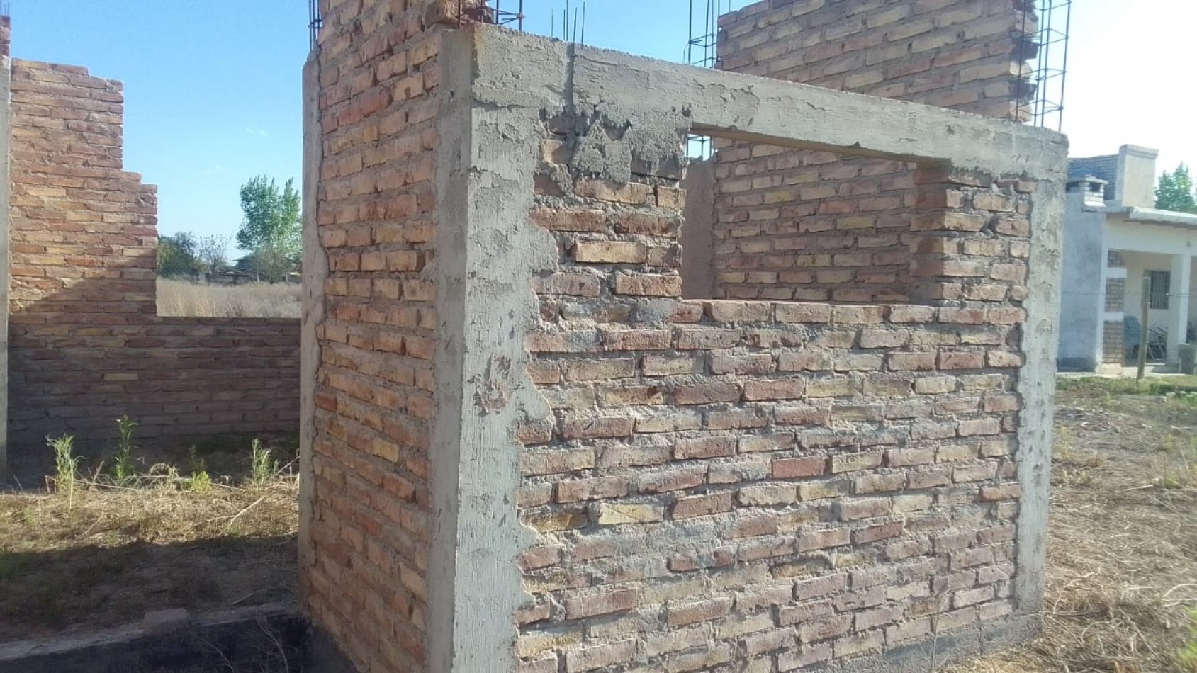 GREENWOOD INMOBILIARIA VENDE LOTE EN CONSTRUCCION 