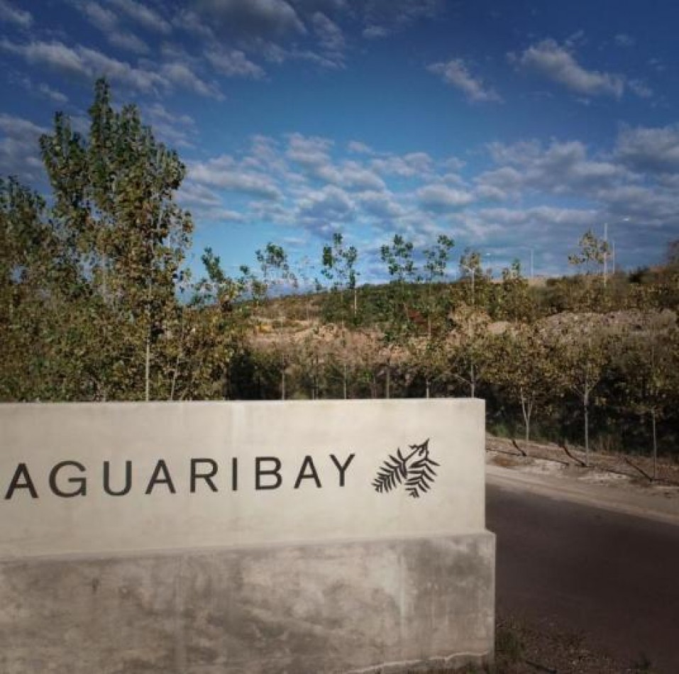 AGUARIBAY SIERRAS & LAGUNAS