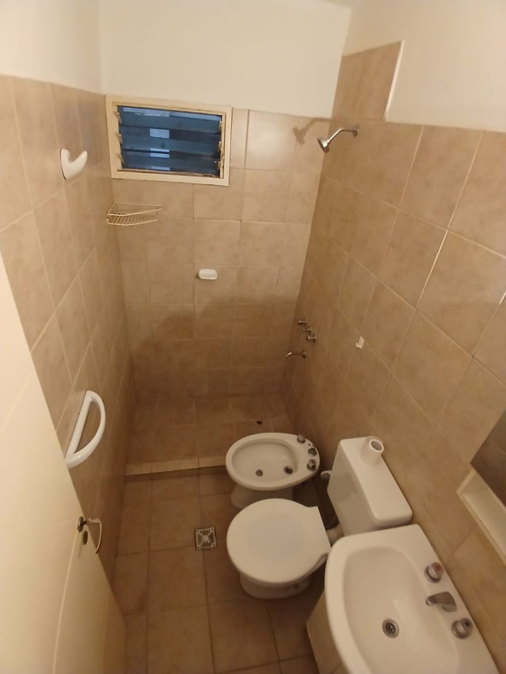 GREENWOOD INMOBILIARIA ALQUILA CASA EN LUJAN DE CUYO 