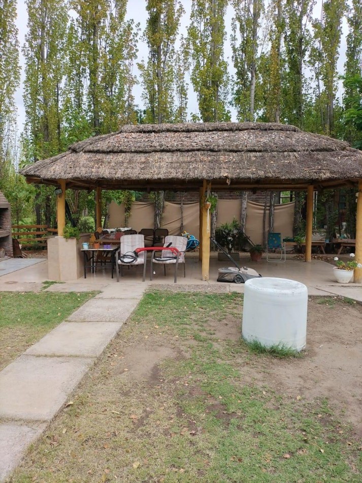 GREENWOOD INMOBILIARIA VENDE - HERMOSA CASA EN EL CARRIZAL 
