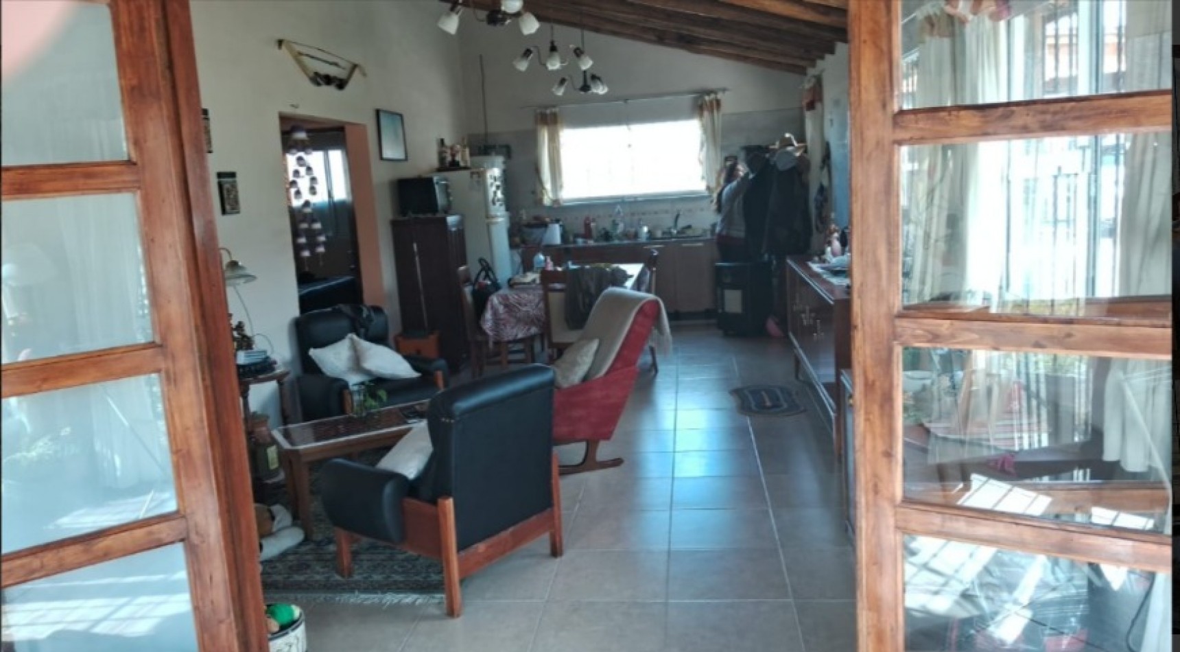 GREENWOOD INMOBILIARIA VENDE - EXCLUSIVA CASA EN LAS CARDITAS, POTRERILLOS