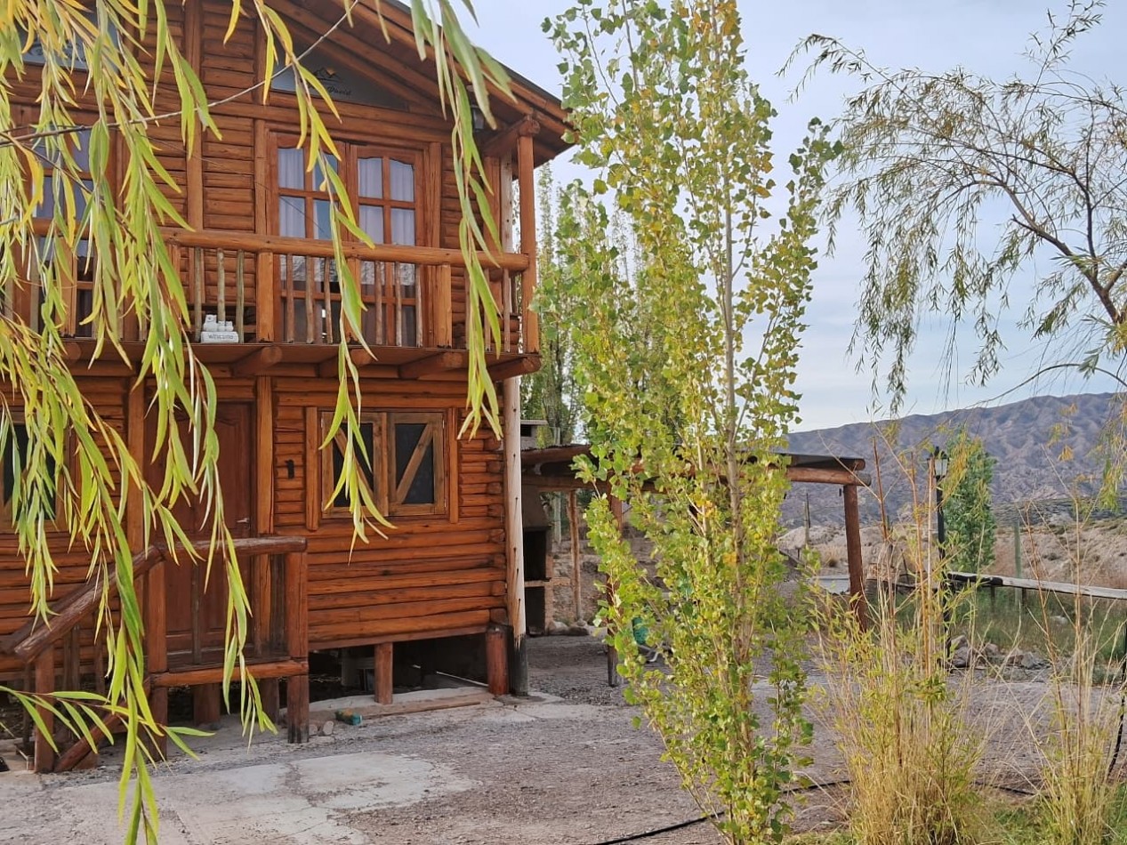 GREENWOOD INMOBILIARIA VENDE CABAÑA EN LAS CARDITAS 