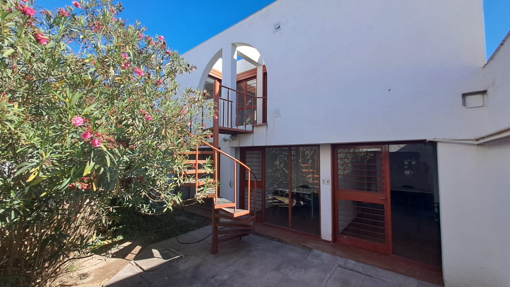 GREENWOOD INMOBILIARIA ALQUILA OFICINAS Y CONSULTORIOS EN LUJAN DE CUYO 