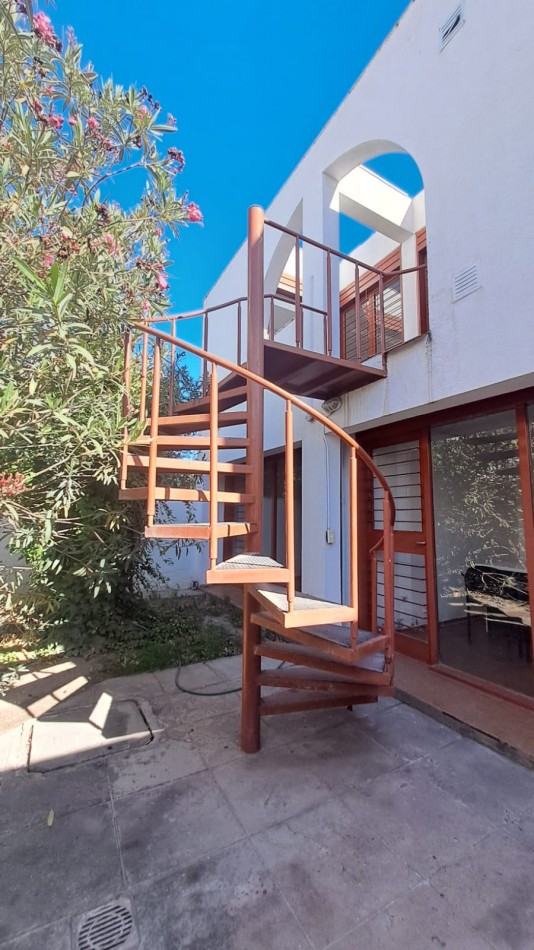 GREENWOOD INMOBILIARIA ALQUILA OFICINAS Y CONSULTORIOS EN LUJAN DE CUYO 