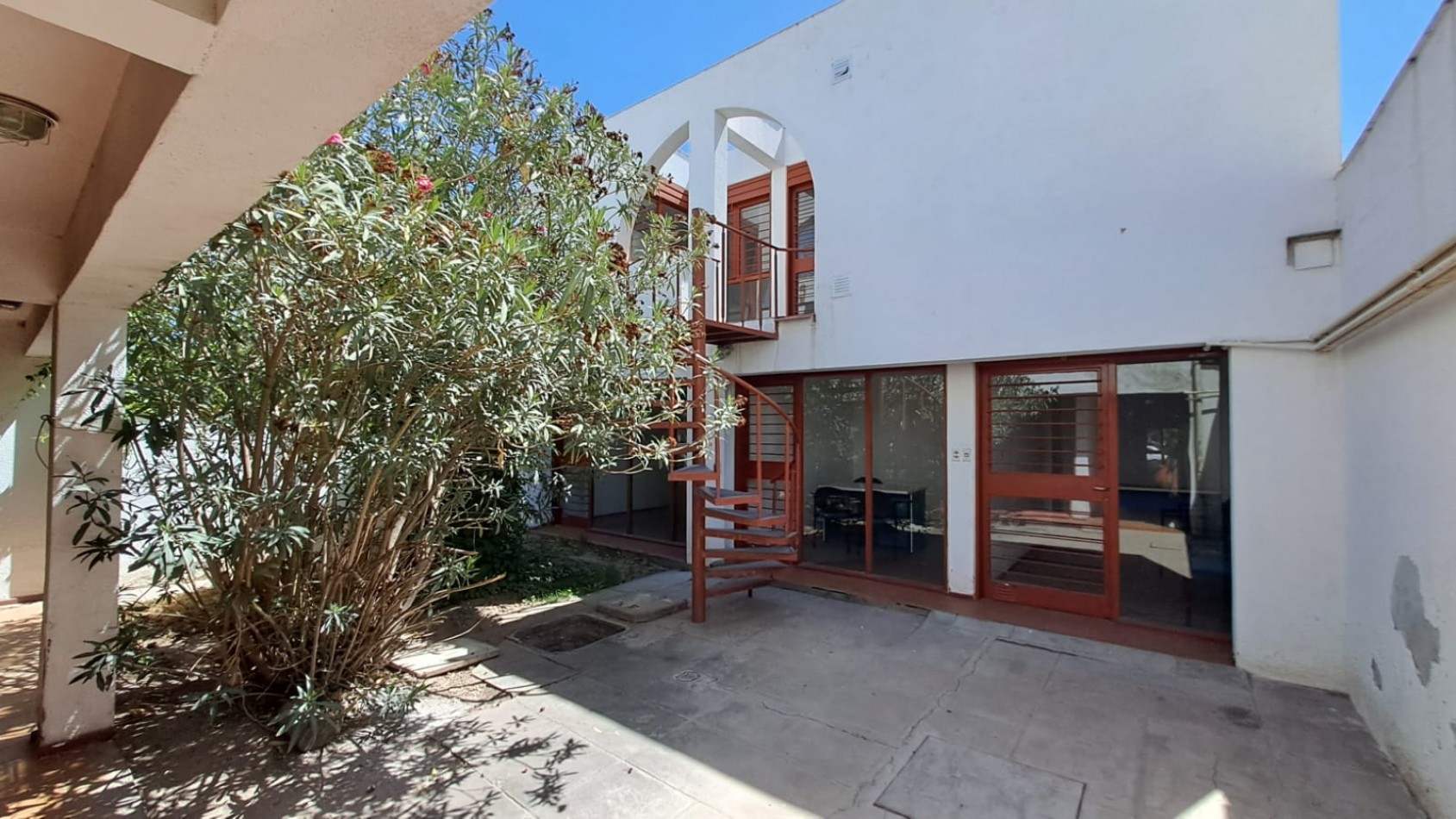 GREENWOOD INMOBILIARIA ALQUILA OFICINAS Y CONSULTORIOS EN LUJAN DE CUYO 