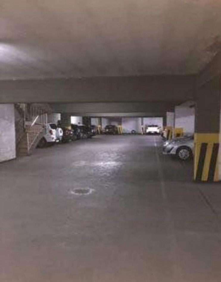 GREENWOOD INMOBILIARIA VENDE - COCHERA EN CIUDAD DE MENDOZA