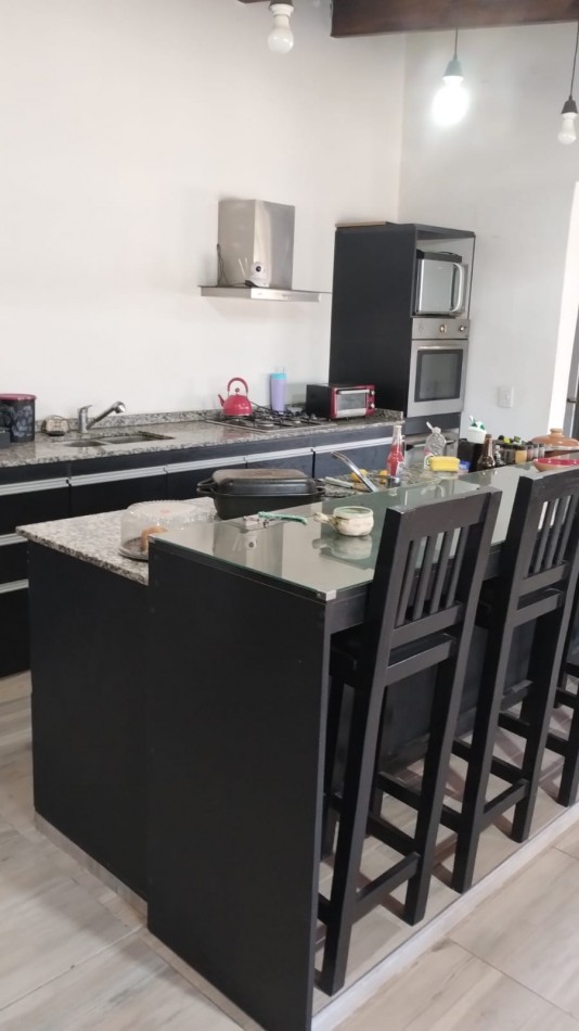 GREENWOOD INMOBILIARIA  ALQUILA - CASA EN LUJAN DE CUYO 