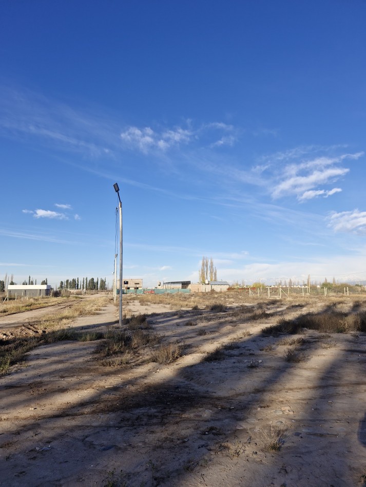GREENWOOD INMOBILIARIA VENDE - LOTE EN LUJAN DE CUYO, PERDRIEL