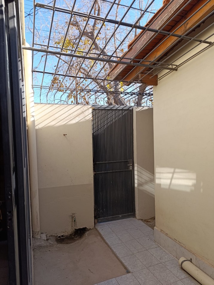 INMOBILIARIA GREENWOOD VENDE HERMOSA CASA APTA CREDITO HIPOTECARIO EN CARRODILLA!