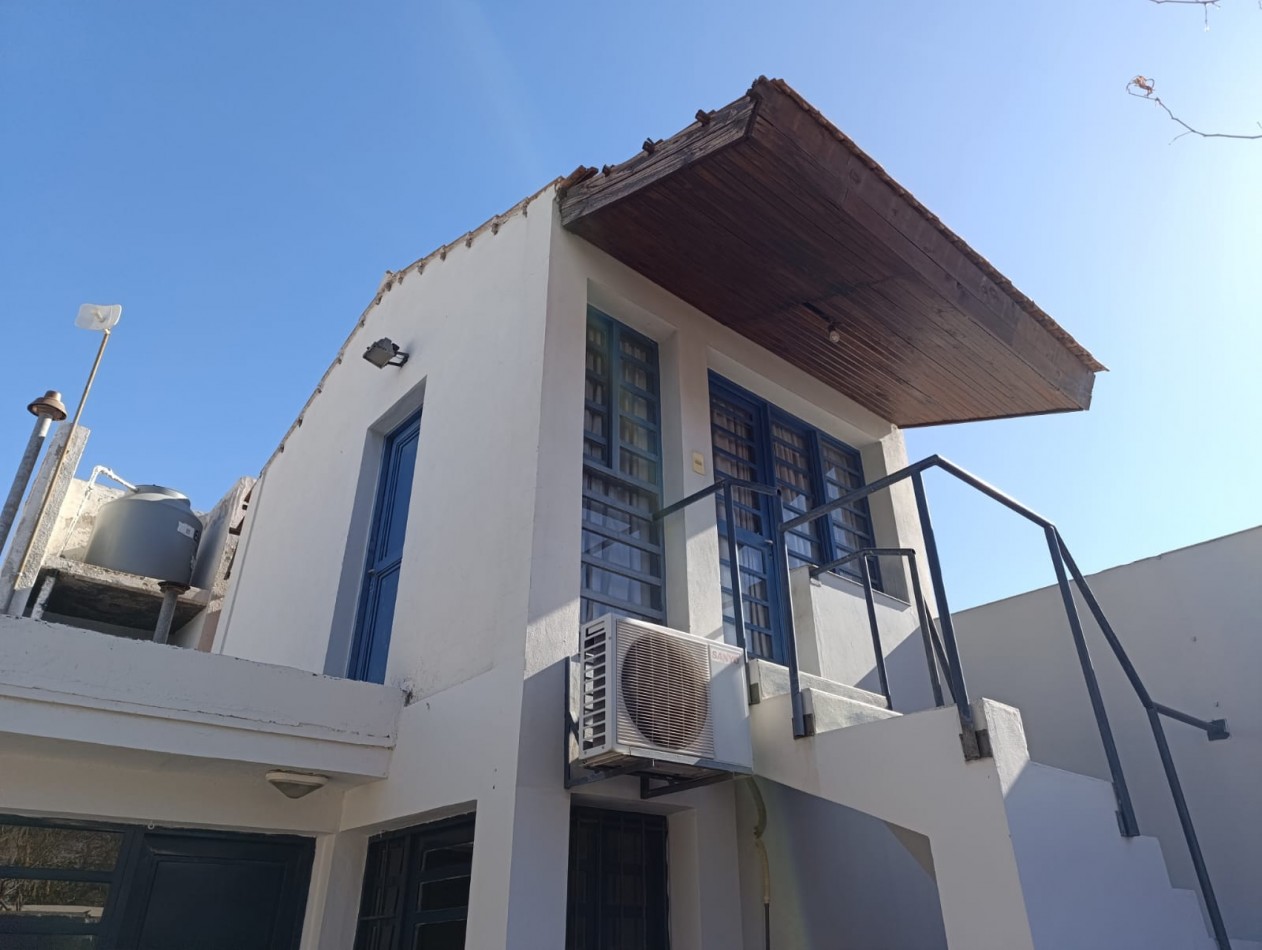 INMOBILIARIA GREENWOOD VENDE HERMOSA CASA APTA CREDITO HIPOTECARIO EN CARRODILLA!
