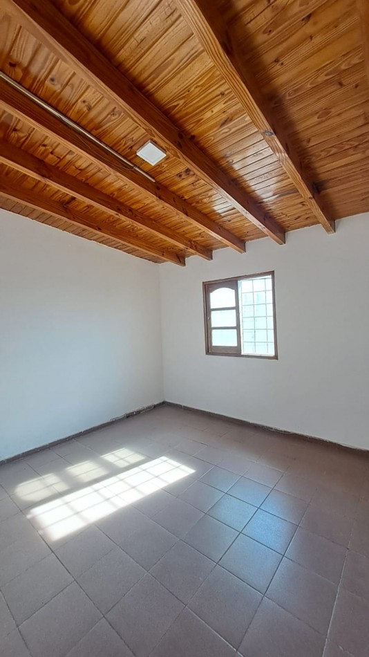 GREENWOOD ALQUILA CASA EN PERDRIEL DE LUJAN DE CUYO.