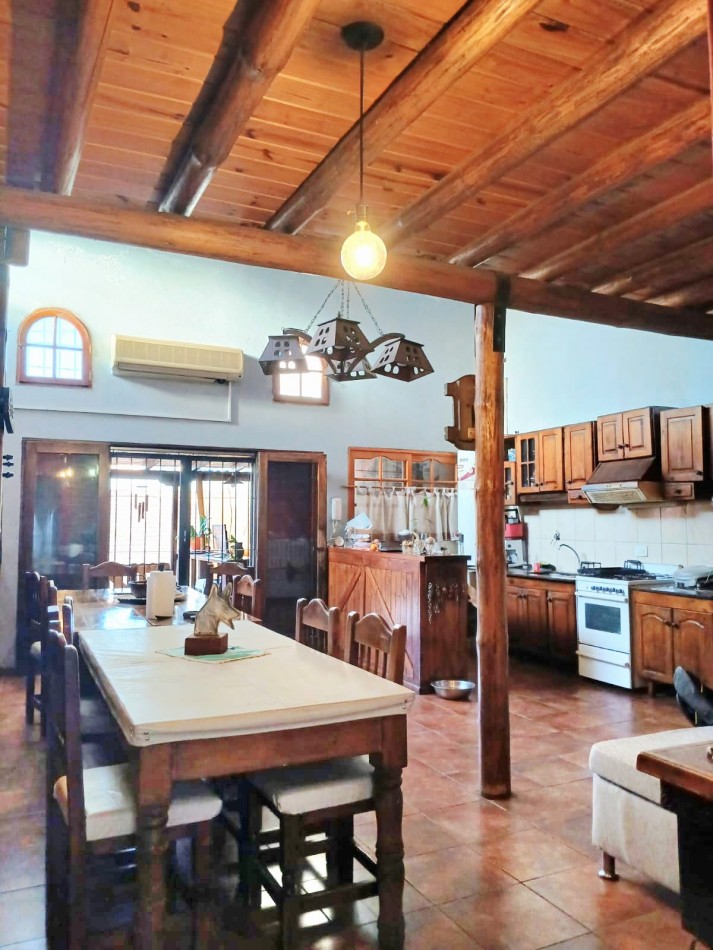 GREENWOOD VENDE CASA EN DORREGO.