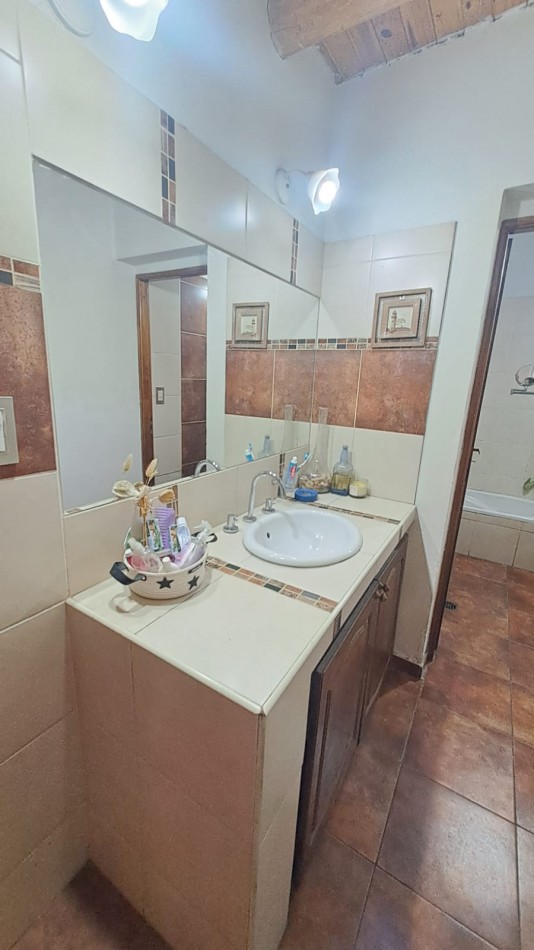 GREENWOOD VENDE CASA EN DORREGO.