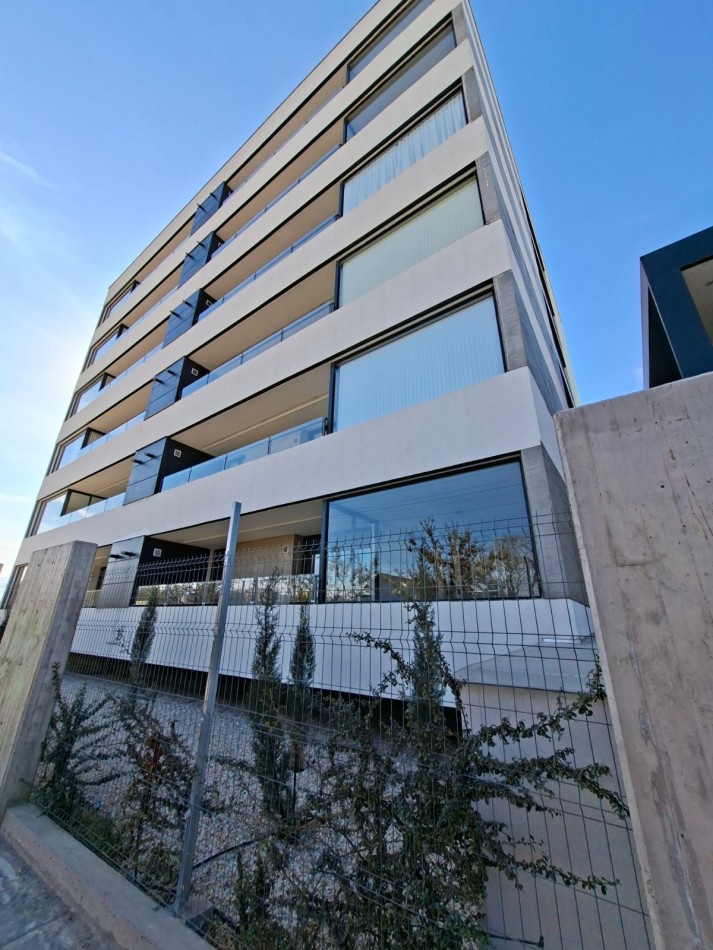 Greenwood Inmobiliaria vende espectacular departamento en Torres Saint Mari