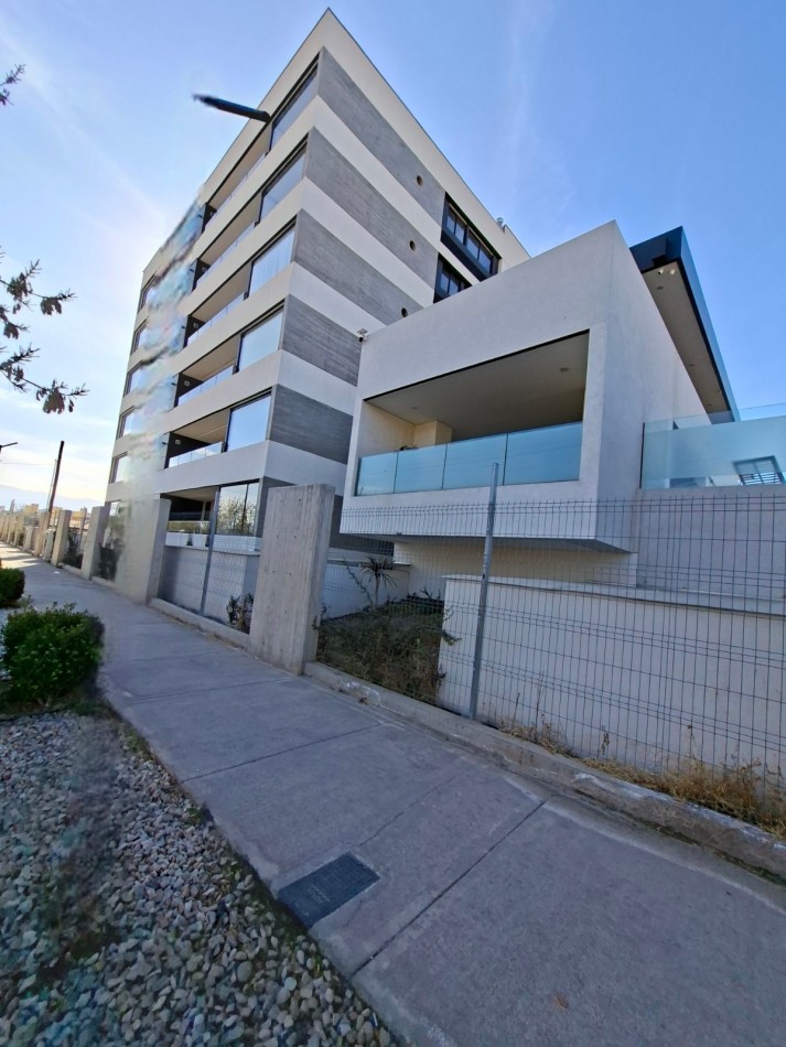 Greenwood Inmobiliaria vende espectacular departamento en Torres Saint Mari