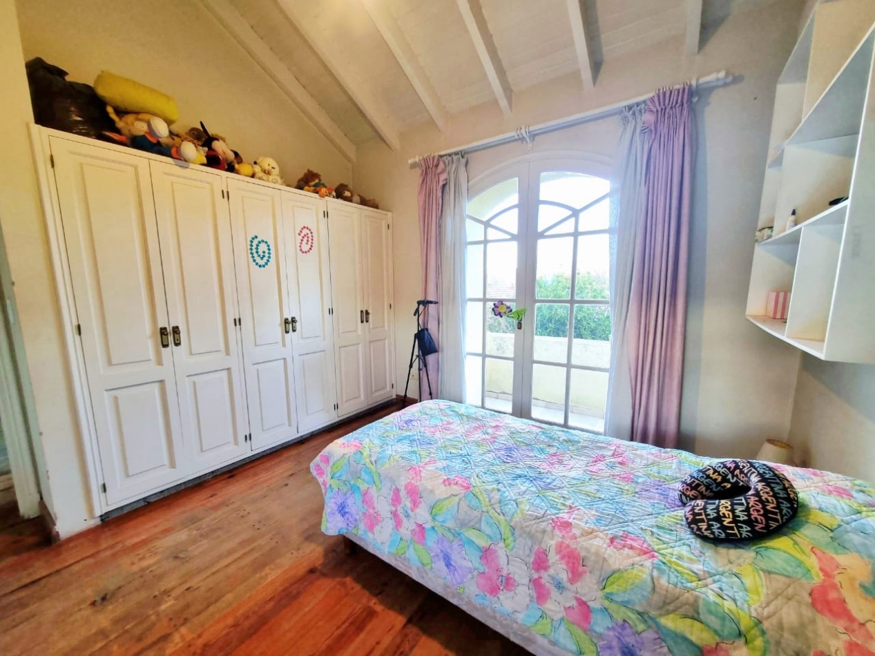 GREENWOOD VENDE CASA EN BARRIO PRIVADO PLAMARES EN GODOY CRUZ.