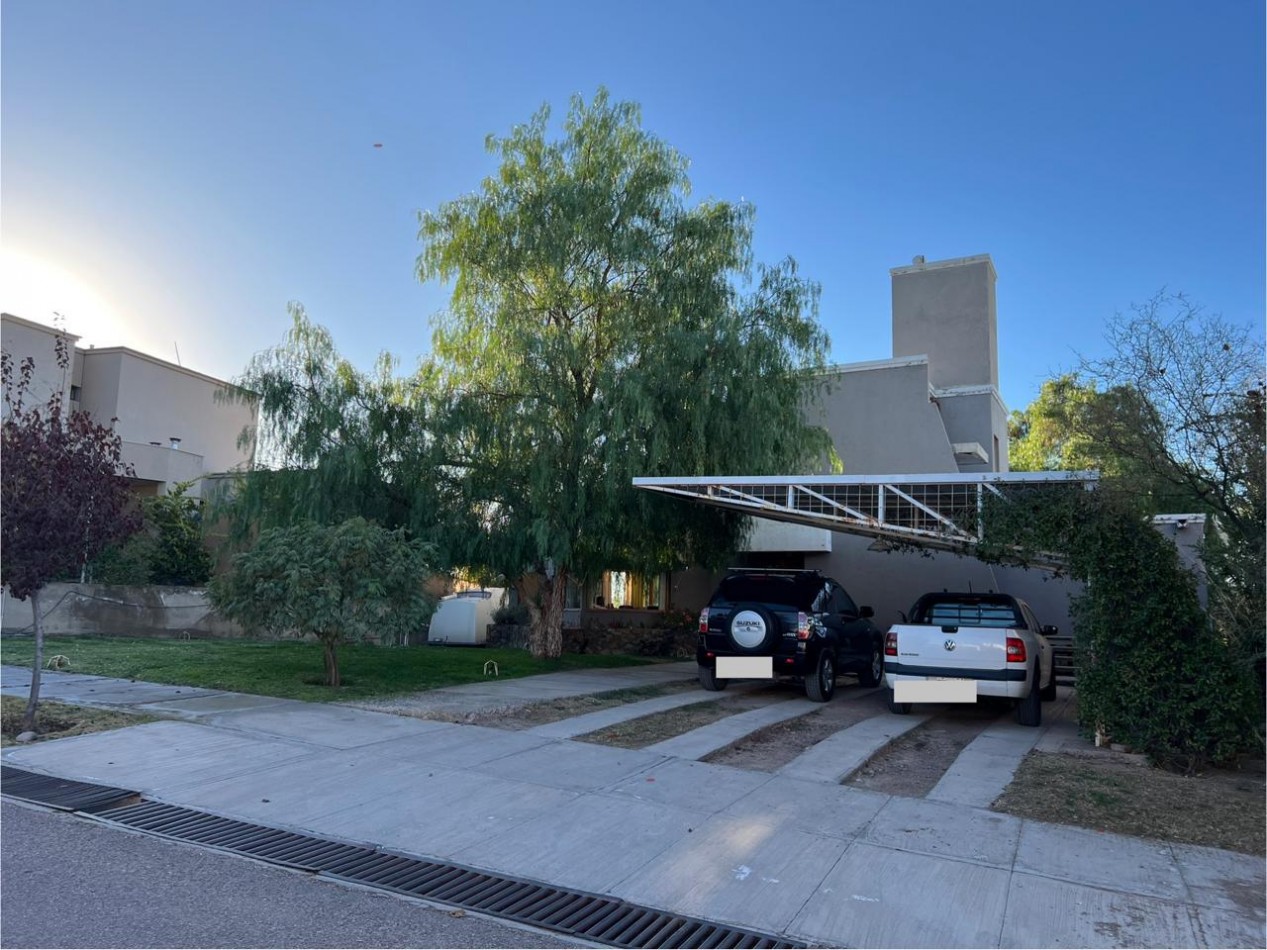 GREENWOOD INVERSIONES INMOBILIARIA VENDE HERMOSA PROPIEDAD EN LUJAN DE CUYO! 