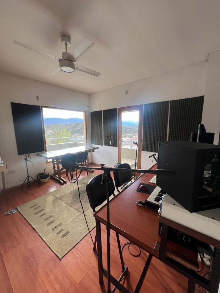 GREENWOOD INVERSIONES INMOBILIARIA VENDE HERMOSA PROPIEDAD EN LUJAN DE CUYO! 