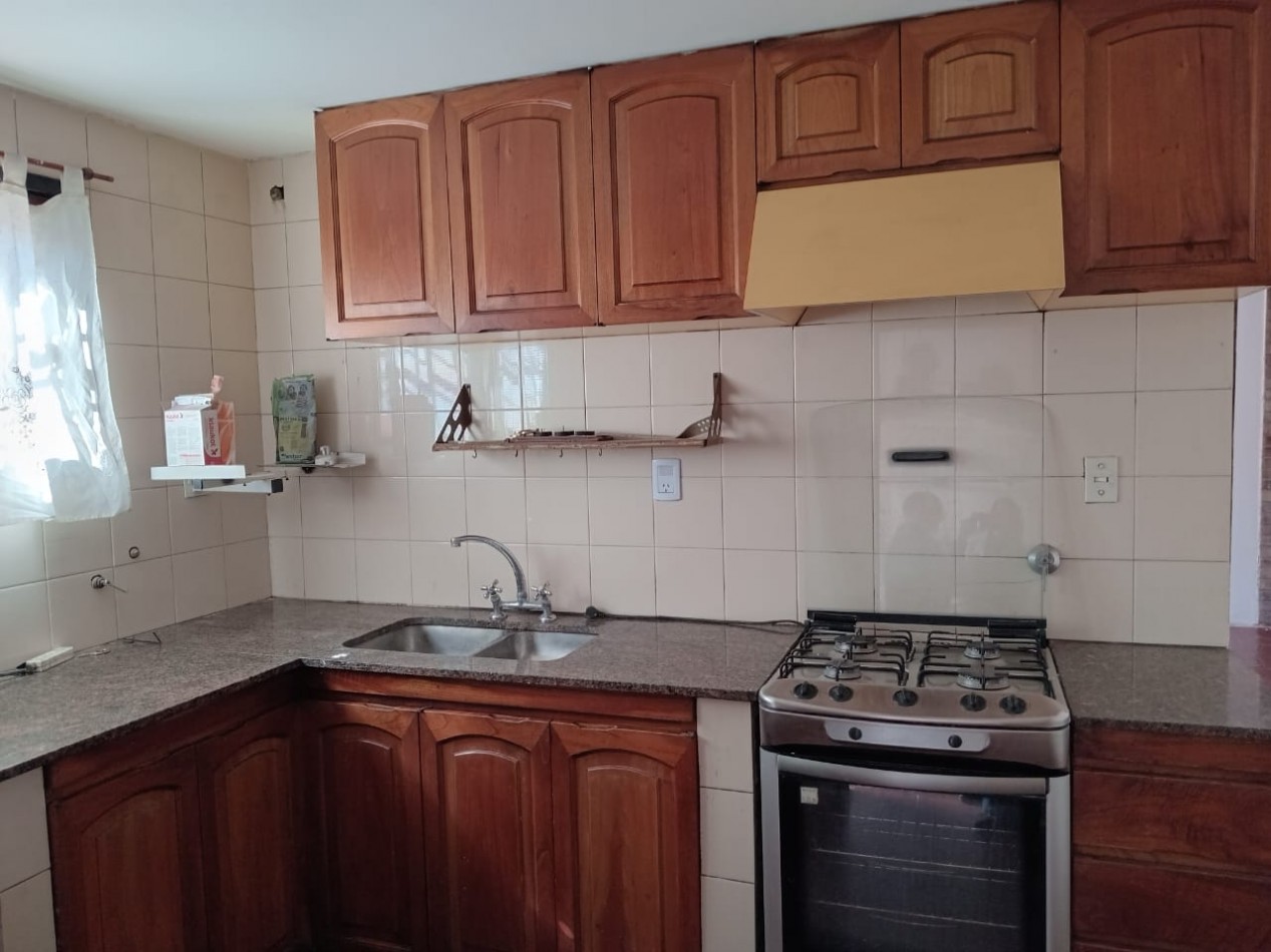 Greenwood inmobiliaria ofrece a la venta una hermosa casa de dos plantas ubicada en una privilegiada zona de Dorrego muy cerca del Jumbo y Walmart.!