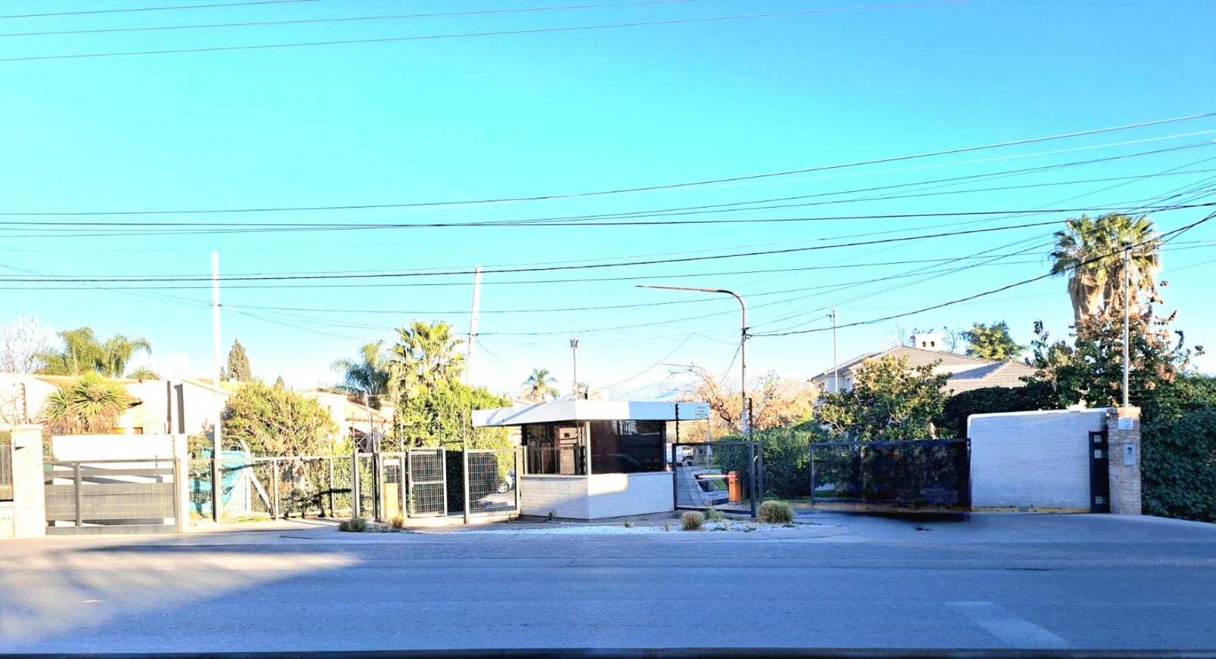 Greenwood Inmobiliaria ofrece en venta exclusivo terreno en Club de Campo Mendoza