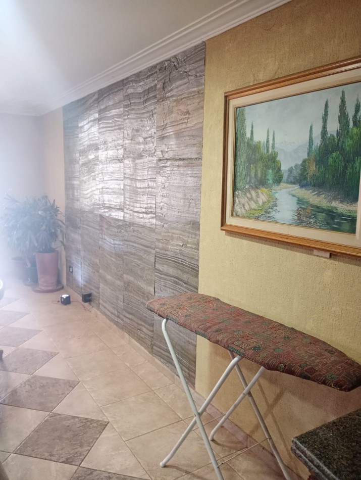 GREENWOOD INMOBILIARIA VENDE DOS DEPARTAMENTOS CON UN LOCAL COMERCIAL EN EL CENTRO DE LUJAN DE CUYO!