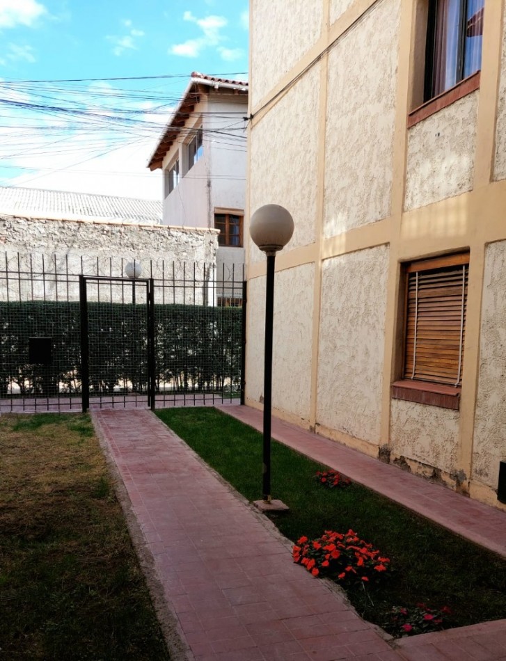 ¡Espectacular Departamento en Godoy Cruz! ¡Precio Rebajado!