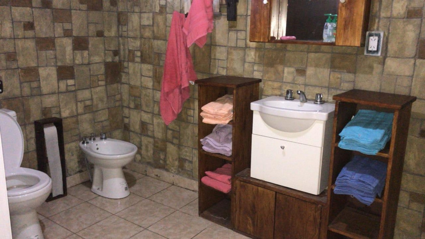 GREENWOOD VENDE CASA CON QUINCHO, PILETA Y SEGURIDAD EN EL CARRIZAL DE ABAJO