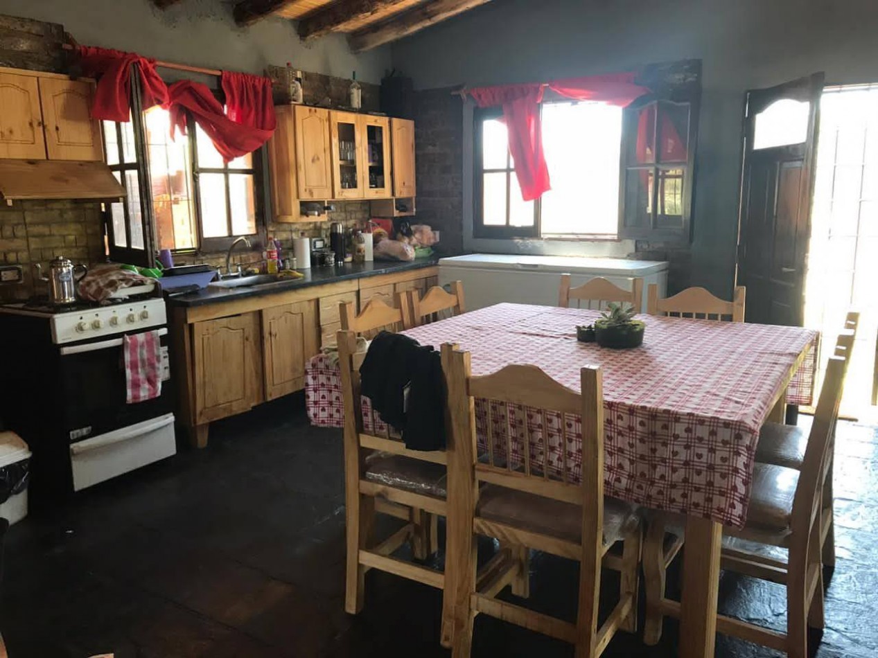 GREENWOOD VENDE CASA CON QUINCHO, PILETA Y SEGURIDAD EN EL CARRIZAL DE ABAJO