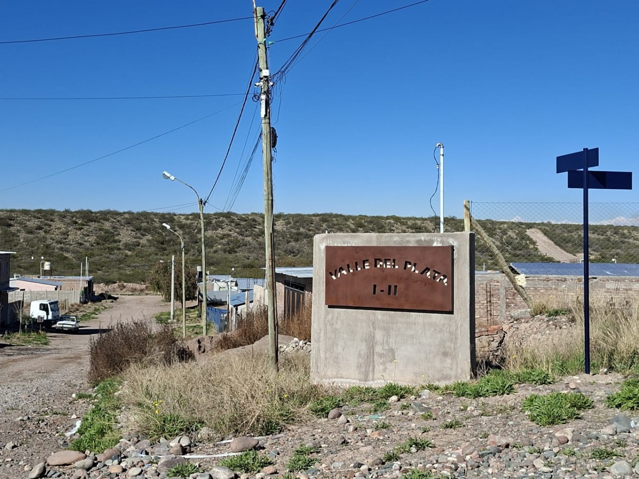 Gran oportunidad - Greenwood Inmobiliaria vende casa industrializada en obra gris sobre lote de 450 m² - Valle del Plata, Lujan de Cuyo