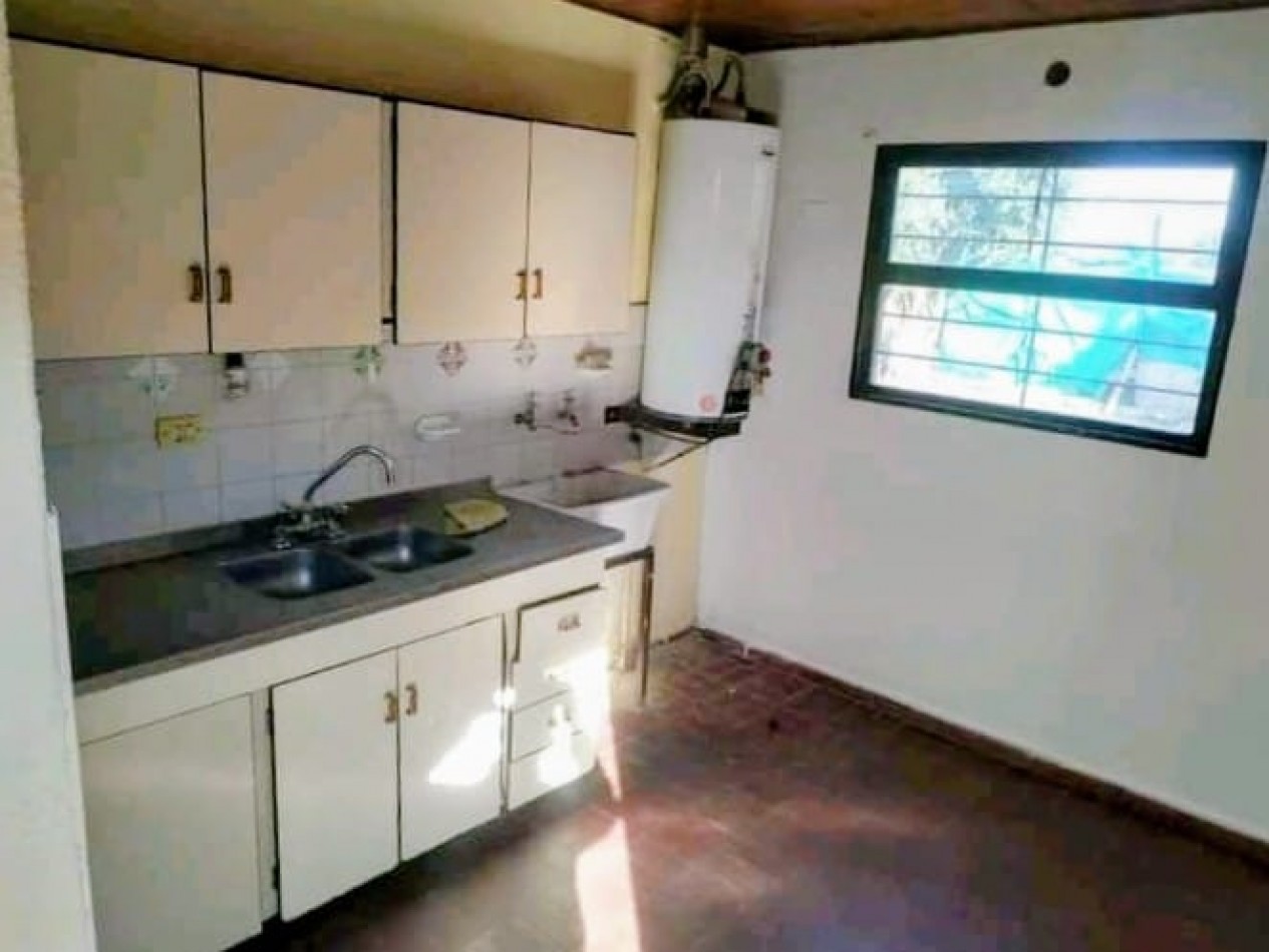 GREENWOOD INMOBILIARIA VENDE: Casa en LA COLONIA JUNIN, B°SANTA RITA!