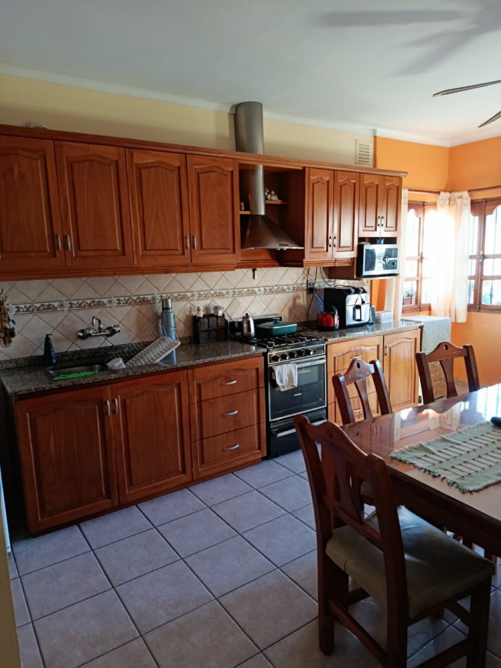 GREENWOOD INMOBILIARIA VENDE HERMOSA CASA APTA CREDITO EN LUJAN DE CUYO!