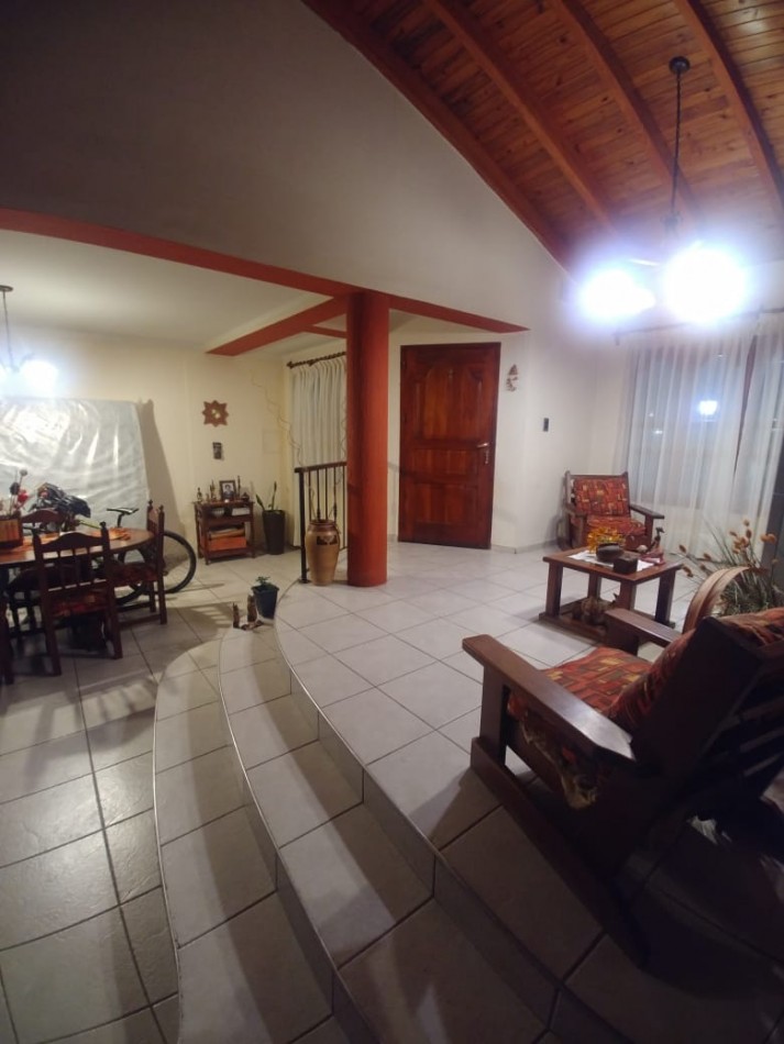 GREENWOOD INMOBILIARIA VENDE HERMOSA CASA APTA CREDITO EN LUJAN DE CUYO!
