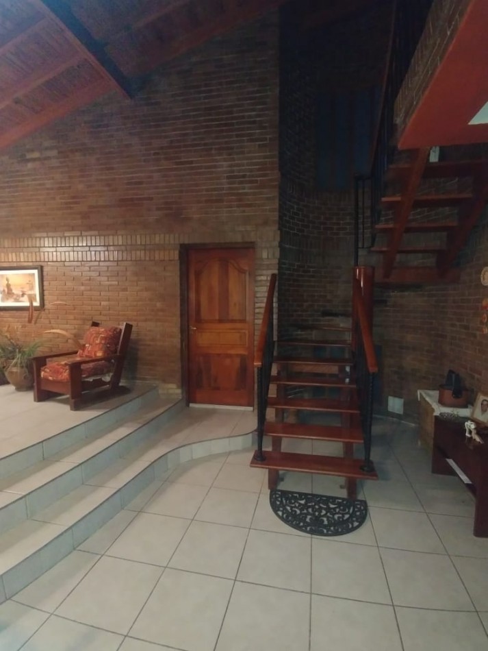 GREENWOOD INMOBILIARIA VENDE HERMOSA CASA APTA CREDITO EN LUJAN DE CUYO!