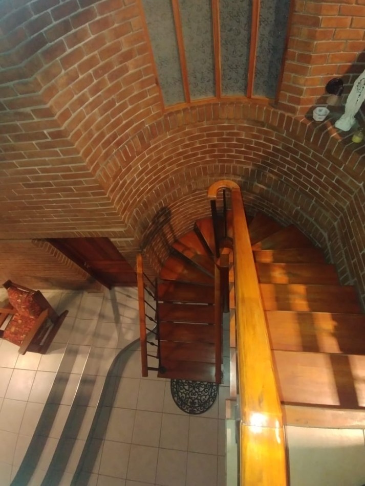 GREENWOOD INMOBILIARIA VENDE HERMOSA CASA APTA CREDITO EN LUJAN DE CUYO!