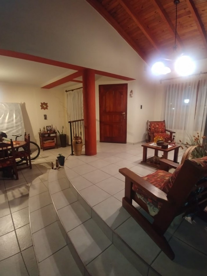 GREENWOOD INMOBILIARIA VENDE HERMOSA CASA APTA CREDITO EN LUJAN DE CUYO!