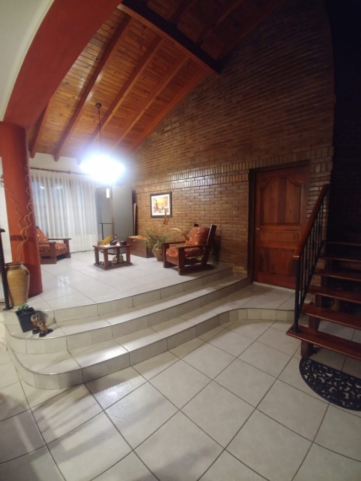 GREENWOOD INMOBILIARIA VENDE HERMOSA CASA APTA CREDITO EN LUJAN DE CUYO!